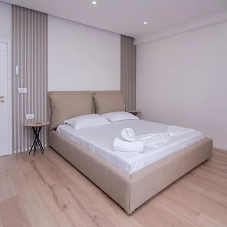 The Palms Apartment Vlore