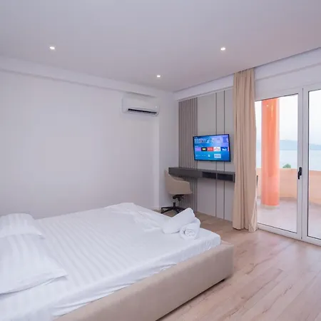 The Palms Apartment *